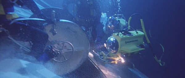 rov-underwater-drone-movie-abyss.jpg