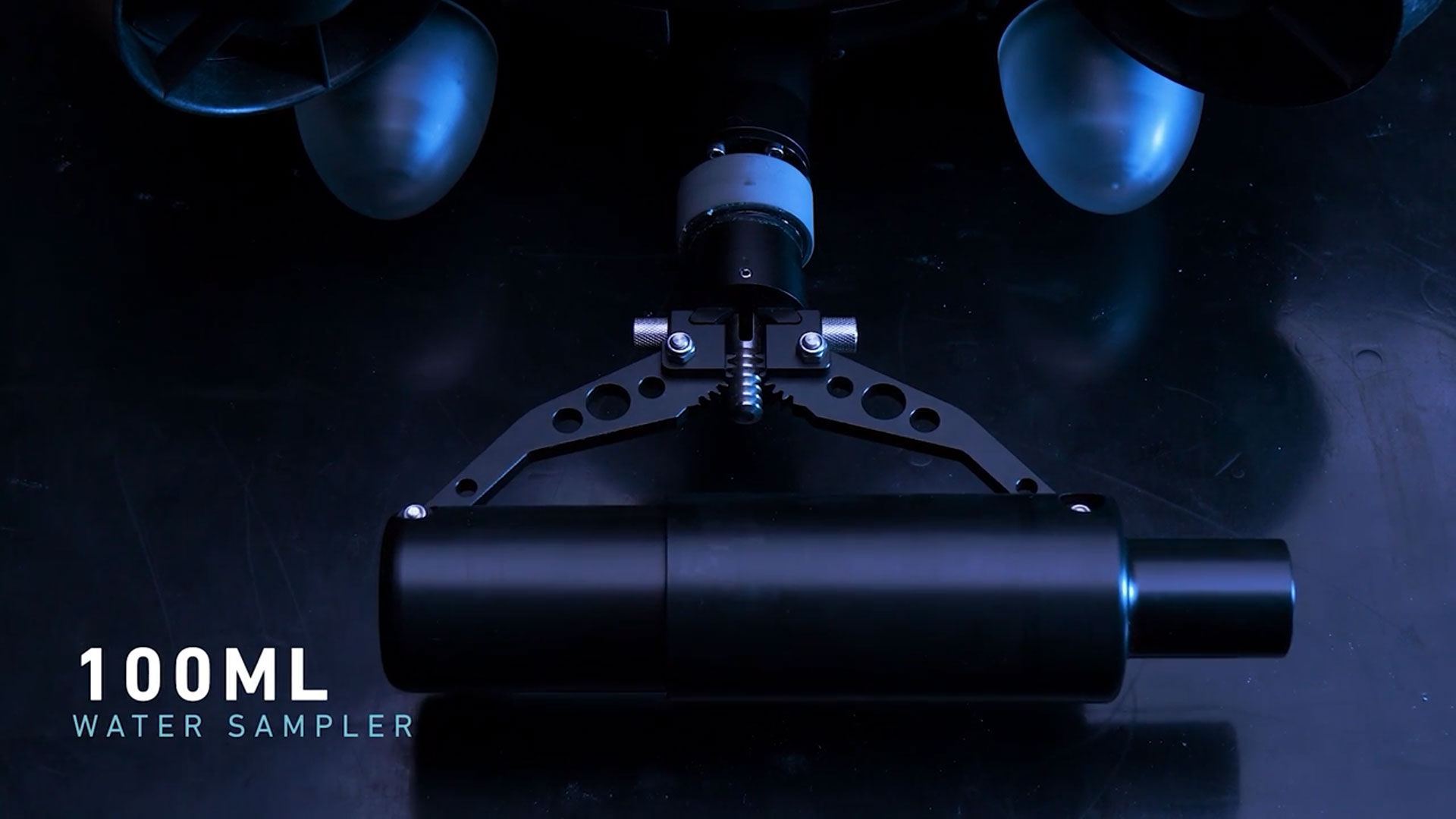 water-sampler-underwater-drone-rov.jpg