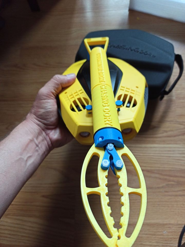 chasing-dory-custom-claw.jpg