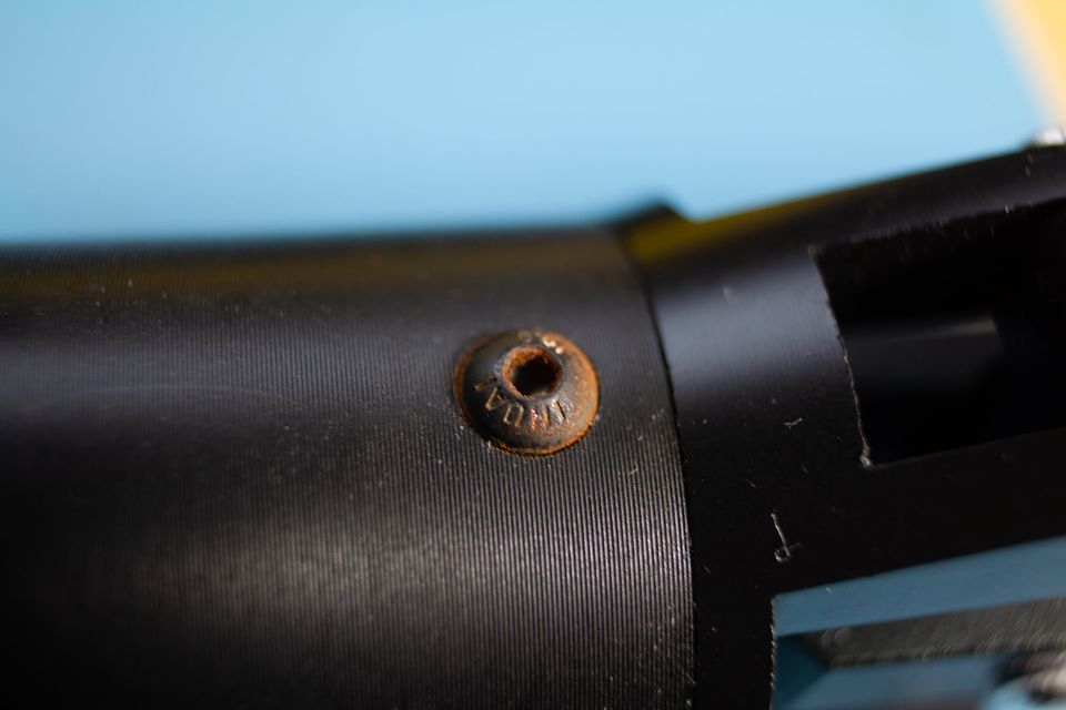 chasing-m2-grabber-claw-rusted-screws.jpg