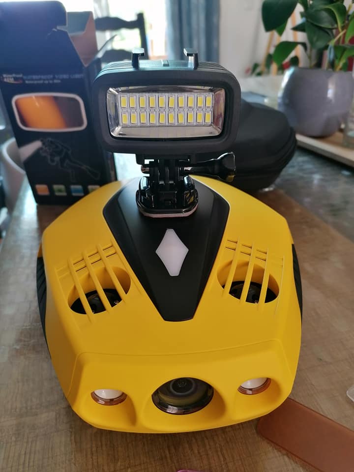 custom-light-attachment-chasing-dory-underwater-drone.jpg