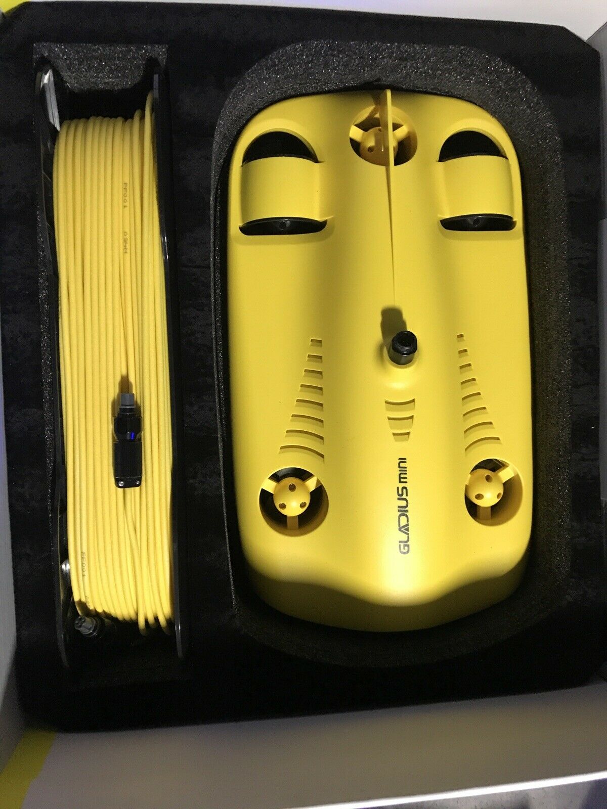 gladius-mini-underwater-drone.jpg
