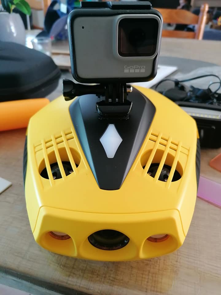 gopro-attachment-chasing-dory-underwater-drone.jpg