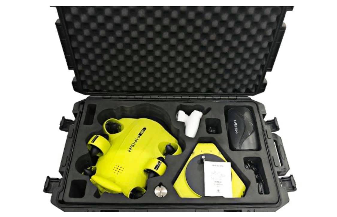 underwater-drone-vr-headset.jpg
