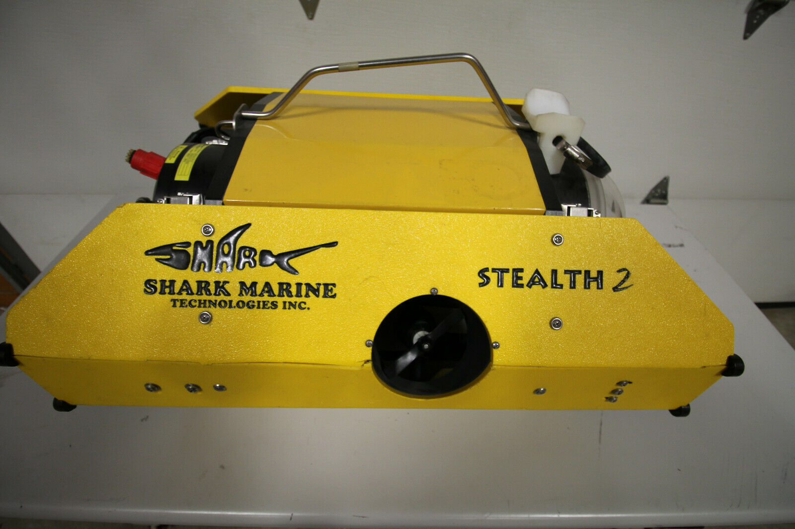 used-shark-marine-steath-2-underwater-rov.jpg